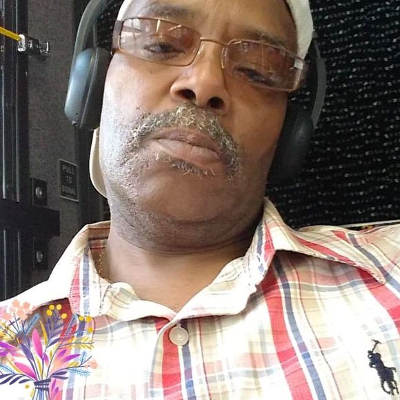 Meet your Posher, Jerome - Picture 1 of 1